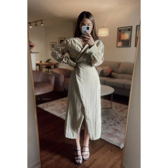 ZARA Dress Wrap Style Textured Midi Long Sleeve - Picture 8 of 12